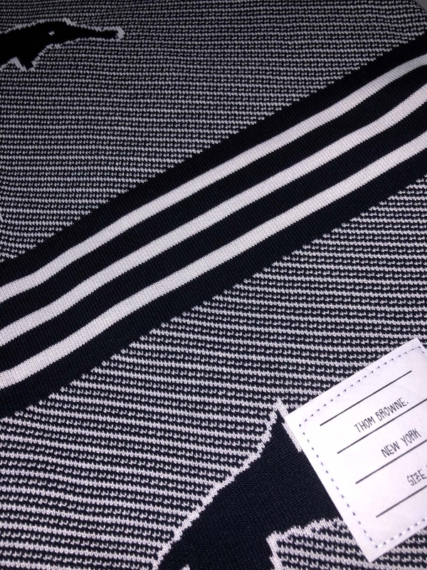 ブランドハーフパンツ角部分ディテール